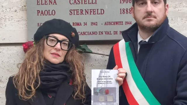 immagine “Via Roma, 34. Il gioco interrotto. Storia di una famiglia: I Modigliani 1943-1944”