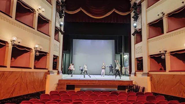 immagine workshop danza al Niccolini