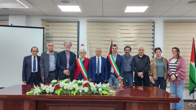Foto Vicesindaca E. Masti in Palestina