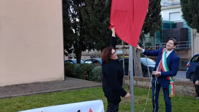 La toponomastica di San Casciano si è legata al percorso civico e sanitario del fondatore di EMERGENCY,