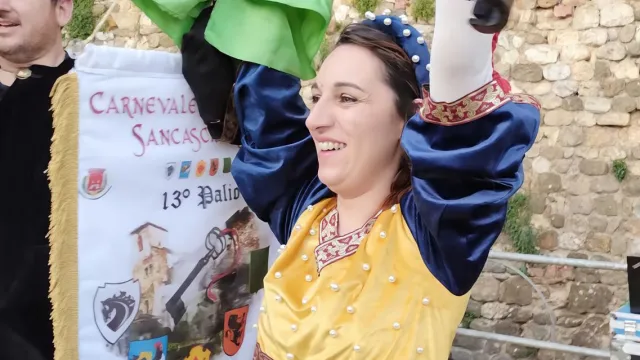 Grandi emozioni per la Contrada vincitrice del Carnevale Sancascianese
