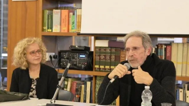 Assessora alla Cultura Monica Toniazzi e il Hilosofo Sergio Vitale