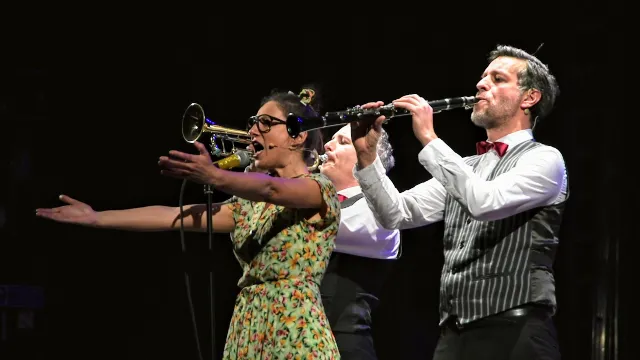 Dora & The jazz