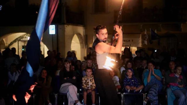 Circo contemporaneo BadaBam