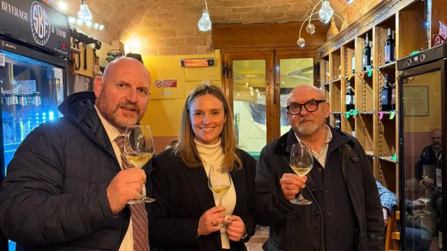 Sindaco David Baroncelli - Liaria Lorini e Assessore Paolo Giuntini