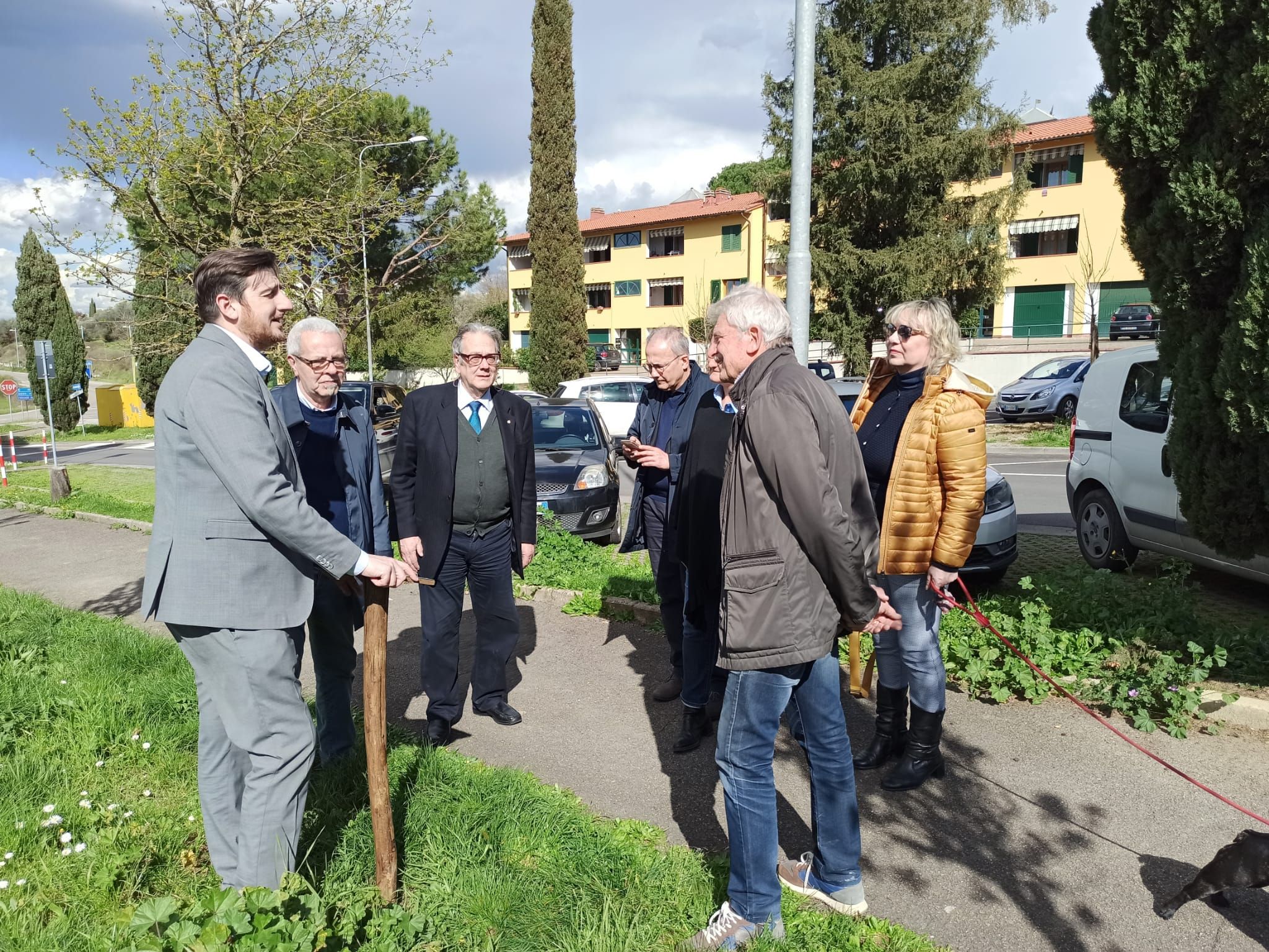 immagine Il sindaco Roberto Ciappi inaugura un viale alberato nel Parco Policrosalus_3