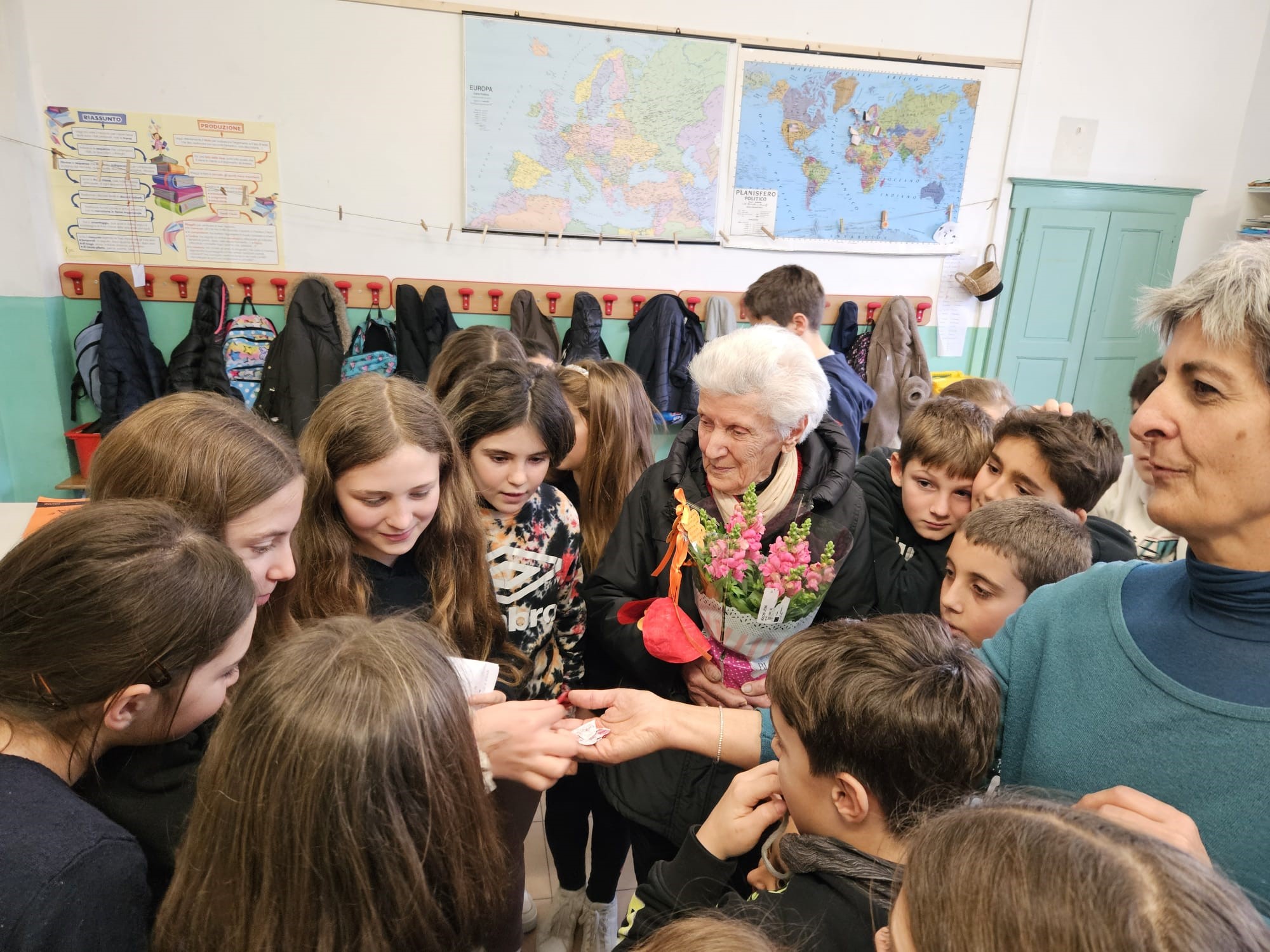 immagine Mirella Lotti a scuola_scuola primaria San Donato in Poggio_5