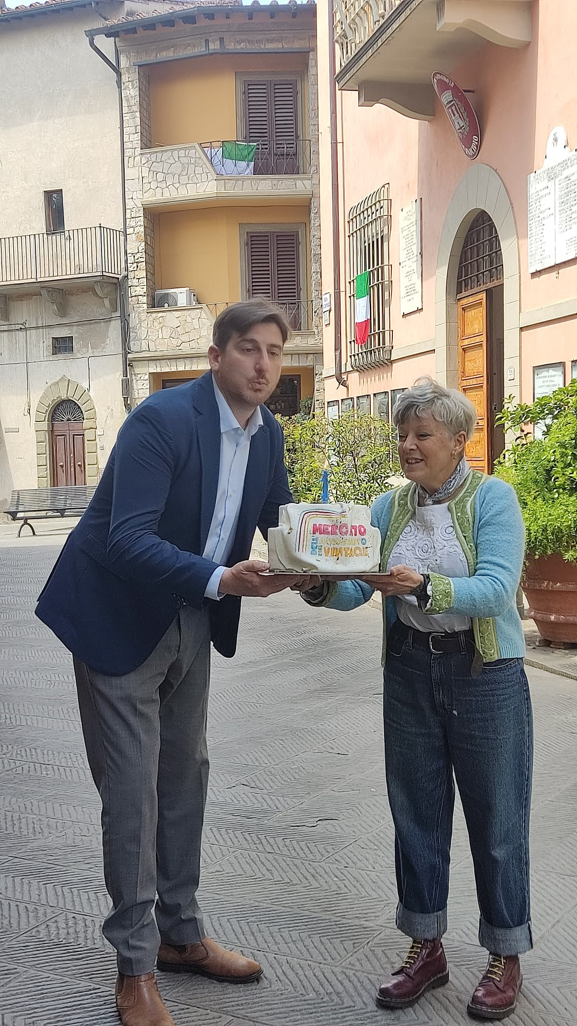 Compleanno mercato vintage