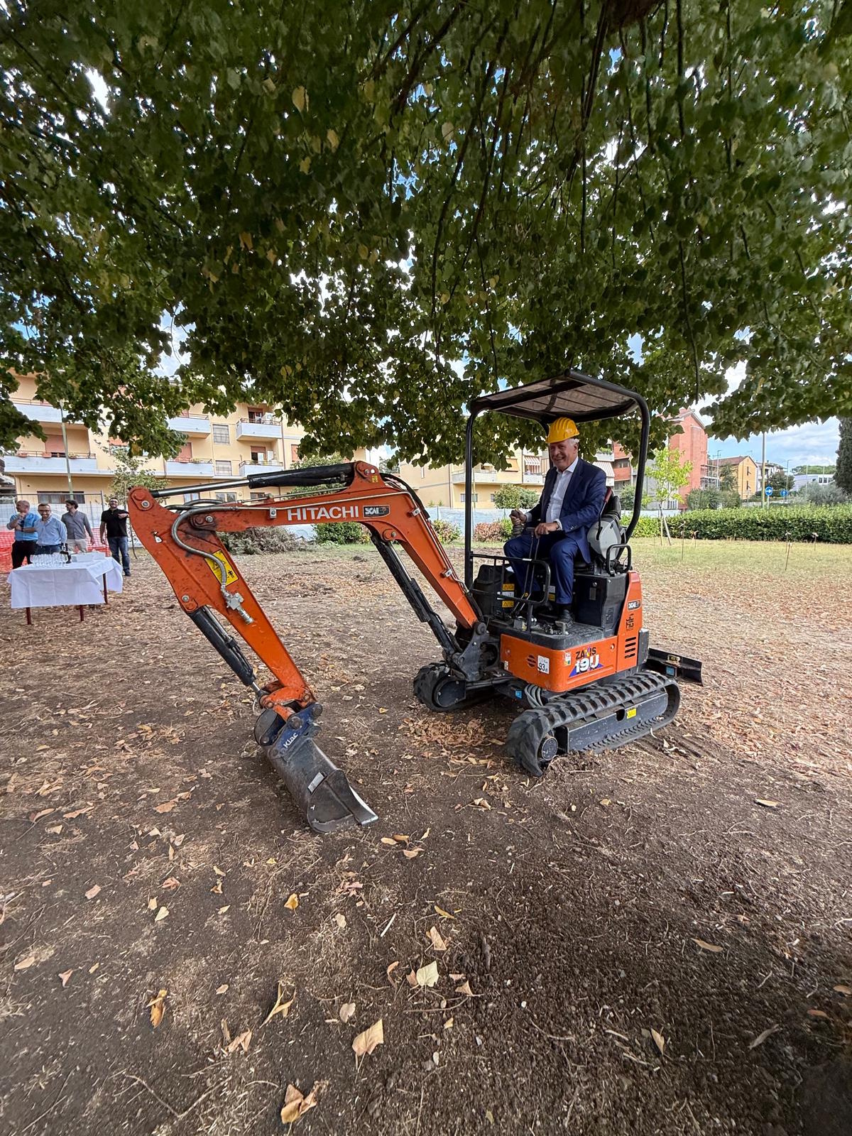 Posa prima pietra nuovo Asilo Comunale Strada