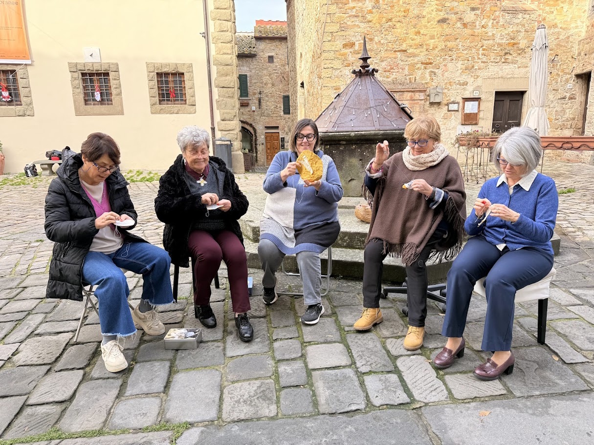 Ricamatrici Punto Tavarnelle