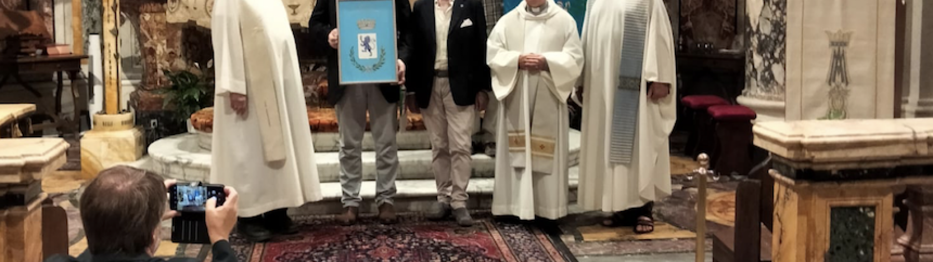 immagine presentazione stemma a Montenero