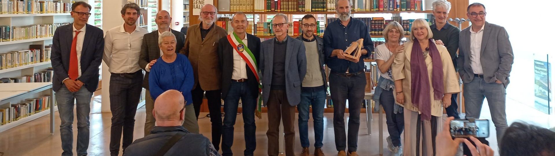 immagine compleanno Biblioteca Greve