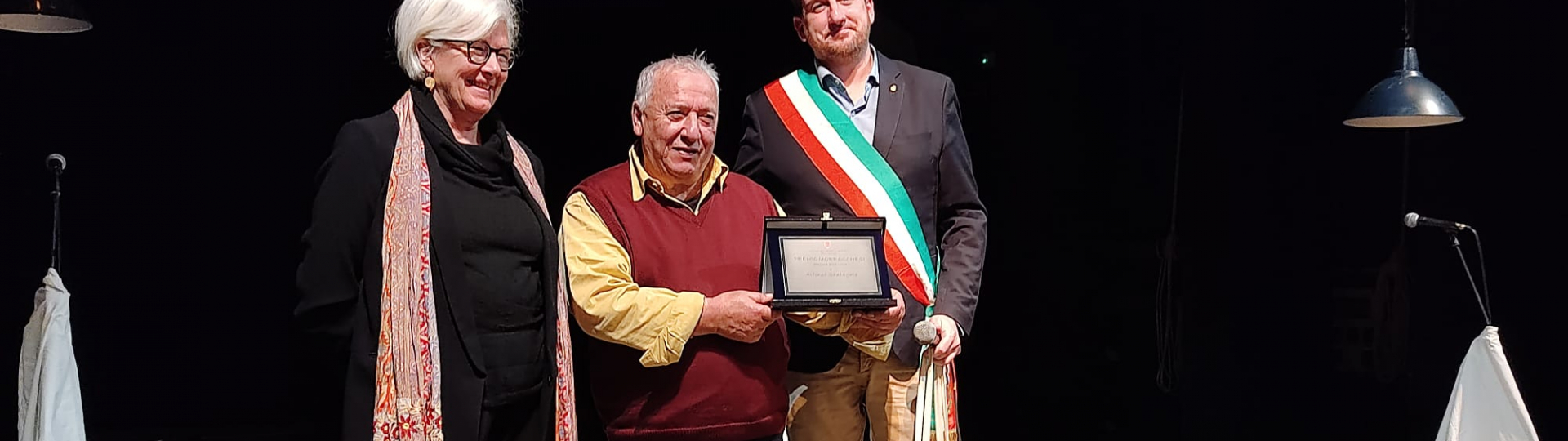 immagine premiazione Santagata