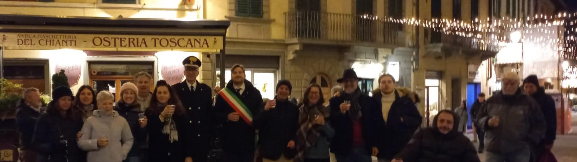 Partito il via ufficiale alle festività natalizie che animano il capoluogo e le frazioni 