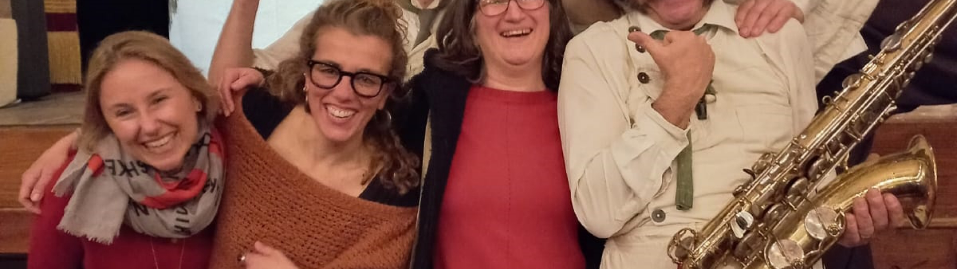 L'Assessora e il gruppo produzione Nuova Barberia Carloni