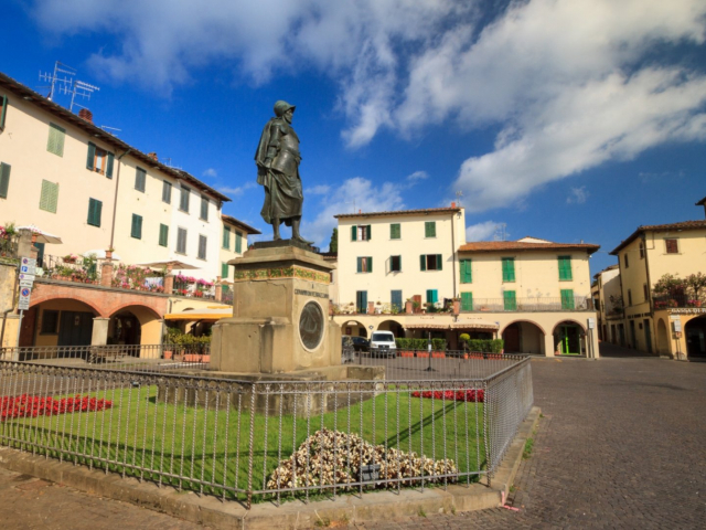 Foto piazza Matteotti Greve in Chaianti