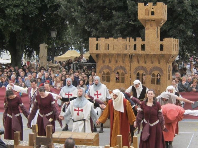 immagine contrada Leone carnevale San Casciano