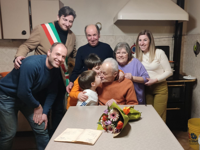 immagine E.Checcucci_famiglia_Sindaco Ciappi_100anni