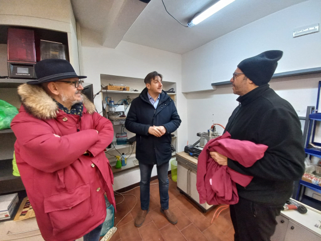  Simone Cibele per la sua nuova attività 