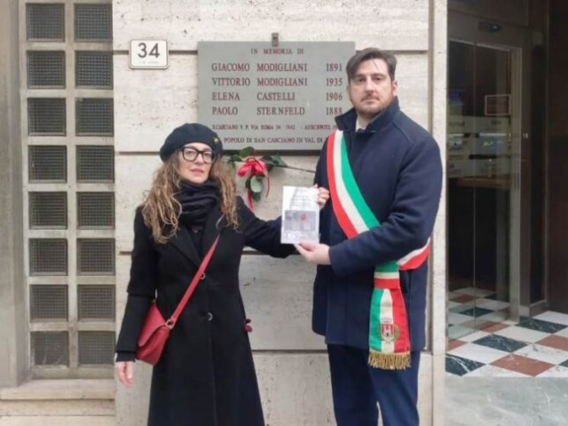 Tiziana Giuliani ed il Sindaco Roberto Ciacci