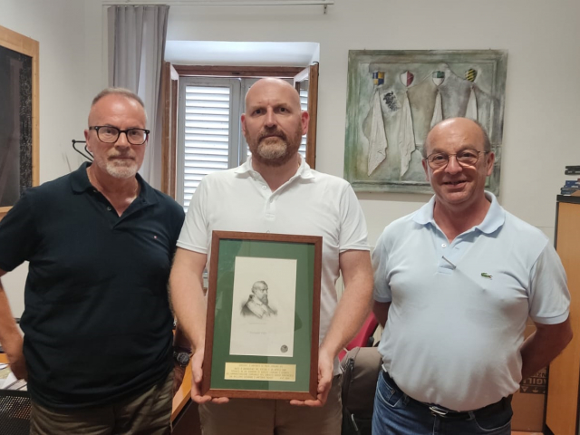 Il Sindaco David Baroncelli e i donatori, Giovanni Bellomo e Antonio Taddei