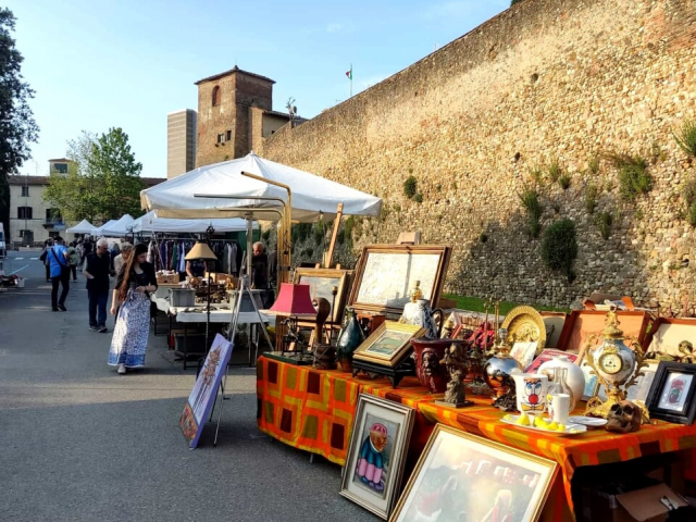 Mercato dell'antiquariato