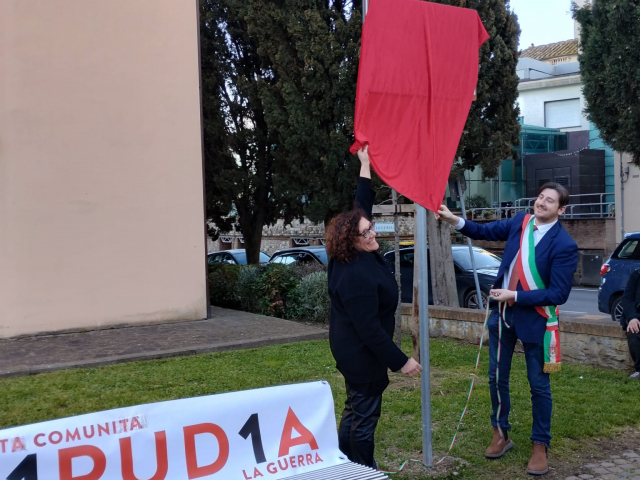 La toponomastica di San Casciano si è legata al percorso civico e sanitario del fondatore di EMERGENCY,