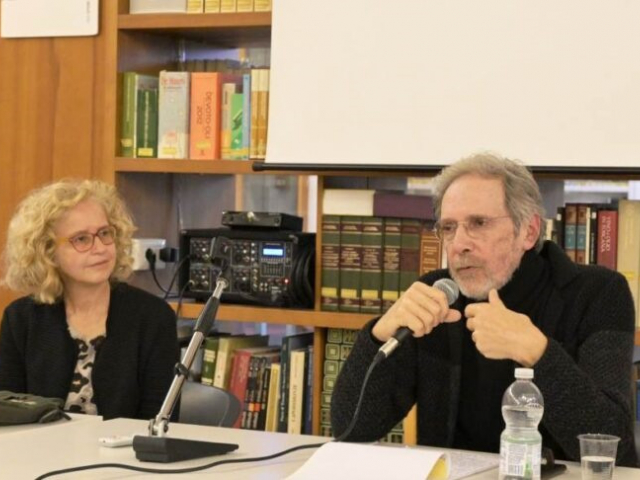 Assessora alla Cultura Monica Toniazzi e il Hilosofo Sergio Vitale