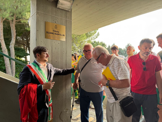 Tribuna Silvano Raspollini