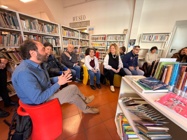 Presentazione cartellone iniziativa in Biblioteca